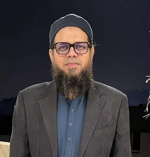 Dr. Zeeshan Ahmed